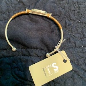 Two tone bracelet cuff